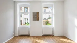 Stilvoll wohnen im klassischen Wiener Altbau | 2-Zimmer-Eigentumswohnung renoviert, barrierefrei und sofort bezugsfertig