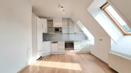80 m² Wohnfläche + Galerie | 4. OG mit Lift | Bezug nach Vereinbarung