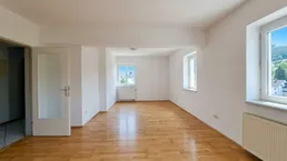 Gemütliche Garçonnière in zentraler Lage mit Aufzug, nur 449,- € Miete!