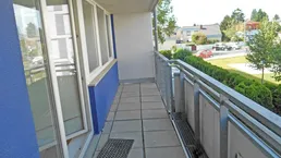 Schöne 2-Zimmer! Loggia! Grün-Blick!
