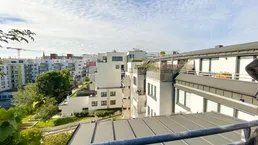 Tolle 2-Zimmer-Dachgeschoßwohnung mit Terrasse in U-Bahn-Nähe (befristet vermietet)
