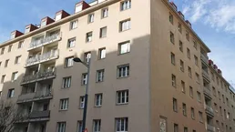VORSORGEWOHNUNG: Zwei-Zimmer-Wohnung mit Balkon im 4. - unbefristet vermietet