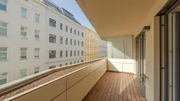 Moderne 2-Zimmer Wohnung mit luxuriöser Ausstattung &amp; großer Loggia ~ ab August beziehbar ~ Projekt Leopold!