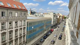 Helle, großzügige Wohnung eines stilvoll sanierten Altbauhauses – Ihr neues Zuhause in 1120 Wien!