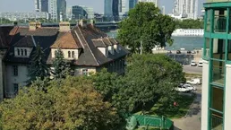 1020, Mexikoplatz/U1 Vorgartenstraße, neu sanierte 1 Zimmerwohnung im DG mit separater neuer Küche unbefristet ab sofort zu vermieten