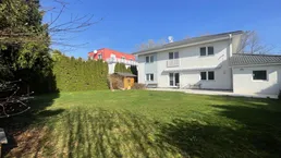 Moderne Villa auf Eigengrund mit großem Garten in Langenzersdorf!