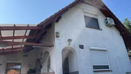 Ein- oder Mehrfamilienhaus /Gewerbestandort in sehr gutem Zustand