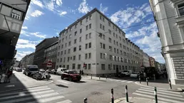 Renovierungsbedürftige Zwei-Zimmer-Wohnung in Margareten