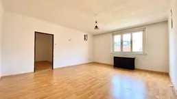 Direkte Anbindung in die Stadt gleich vor der Tür! 4. Liftstock! Hervorragende Infrastruktur! Toller Grundriss! Kellerabteil!