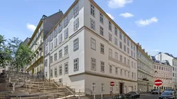 Stilvolle 3-Zimmer Wohnung in Bestlage: Moderne Küche, edle Holzdielen &amp; Steinfliesen für € 654.280.-