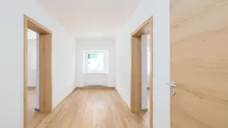Erstbezug nach Renovierung: großzügige 3-Zimmer-Wohnung mit Schrankraum und Hauswirtschaftsraum