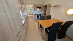 Freundliche Altbauwohnung mit großem Garten und Gartenhütte