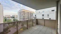 In Ruhelage nähe U1 Kagraner Platz