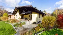 Kufstein / Ebbs: Einfamilienhaus mit Einliegerwohnung auf großem Grundstück vor den Türen der Stadt