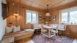 Exklusiver Erstbezug nach hochwertiger Kernsanierung – 75 m² Wohnqualität mit 2 Balkonen, Stellplatz &amp; großem Keller