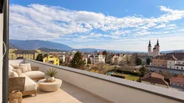 Penthouse „Mittagskogel“ – Ihr Morgen beginnt auf 65 m² Süd-Ost-Terrasse
