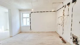 HELLE TEILRENOVIERTE 2-ZIMMER-WOHNUNG mit LIFT bei U3 Simmering