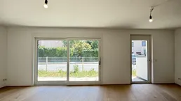 Stilvolle 3-Zimmer-Gartenwohnung mit großzügiger Terrasse – Wohnen im Grünen nahe der Donau