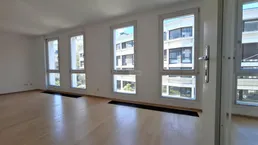 KARLSPLATZ : Ruhige Single-Wohnung in Top-Lage !
