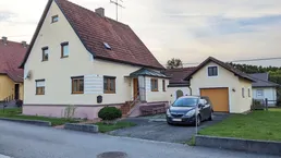 Einfamilienhaus in ruhiger Lage mit Garage und Nebengebäude in Andorf - provisionsfrei!