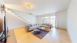 MAISONETTE IM ARCHITEKTENHAUS | BALKON &amp; GRÜNBLICK IN OBERLAA