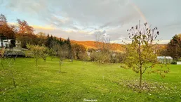 Traumhaftes Baugrundstück in Steyregg – 1.504 m², Panoramablick, teilbar, kein Bauzwang &amp; bereits erschlossen