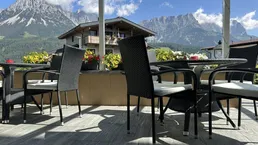 Café mit Terrasse in Ellmau | Top-Gastronomiefläche mit Bergblick