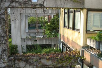 Optimal geschnittene Terrassenwohnung in ruhiger, grüner Toplage mit 3 SZ