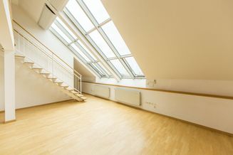 Generalsanierte 1-Zimmer Maisonette-Wohnung mit Dachterrasse zu vermieten!