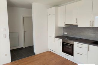 hochwertige 3-Zimmer-Wohnung in Pixendorf // Wohnen in grüner Ruhelage mit ausgezeichneter Anbindung an die Stadt