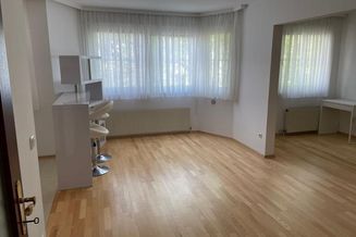 1130 Wien - Single-Hit - helle 2-Zimmer Wohnung - Nähe U4 Unter St. Veit