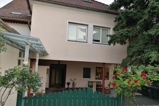 Von Privat: Helle gemütliche 2,5 Zimmer Wohnung in Klagenfurt Bestlage