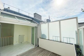 Lichtdurchflutete Dachgeschoss-Maisonette | 3 Schlafzimmer | Turmzimmer (ca. 4,5 m hoch) | uneinsehbare Terrasse | Rainergasse