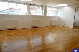 Exklusive 67m² DG-Wohnung mit Einbauküche in Toplage - 1080 Wien