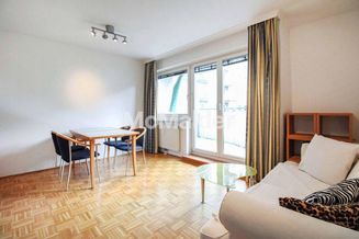 Ideale Gelegenheit: Rundum gepflegte 2-Zimmerwohnung mit Loggia im Innenhof und TG-Parkplatz