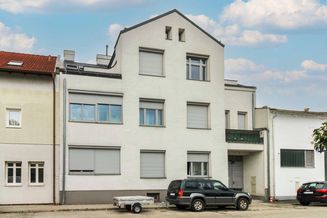 Mehrfamilienhaus mit 6 WE, Werkstatt und Ausbaumöglichkeit in beliebter Lage von Wien
