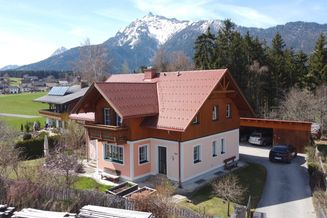 Wohnidyll in den Bergen - Sonnig gelegenes Einfamilienhaus in sehr ruhiger Lage