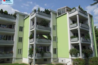 Interessante 3 Zimmer Wohnung mit Balkon und Carport in ruhiger Stadtlage