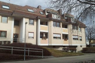 Wiener Neustadt - moderne, möblierte Garconniere mit Terrasse