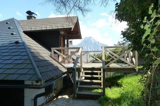 Mühlbachberg: Ruhige Dachgeschoßwohnung mit Garten im Privathaus!