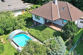 Einfamilienhaus mit überdachtem Pool in ruhiger Aussichtslage unweit Wiener Stadtgrenze