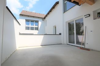 ERSTBEZUG -SCHLÜSSELFERTIG! Gemütliche 2-Zimmer-Wohnung mit ca. 20 m² großen Terrasse