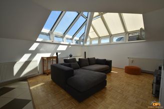 Traumhafte 4-Zimmer Dachgeschoßmaisonette in ruhiger Wohnlage mit 2 optionalen Tiefgaragenplätzen