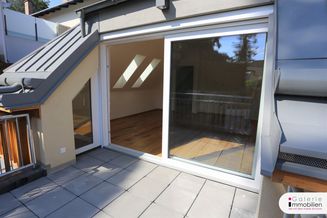 Charmante Dachgeschoßwohnung mit Terrasse und Grünblick - Büro/Atelier/Praxis
