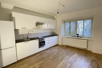 ERSTBEZUG - Generalsanierte 3-Zimmer-Wohnung mit moderner Einbauküche und schönem Bad nähe Bahnhof Schwechat - unbefristet