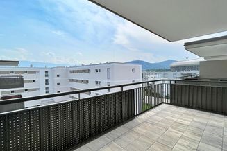 Top C41 2-Zimmer-Wohnung in Uninähe mit herrlicher Süd-Terrasse