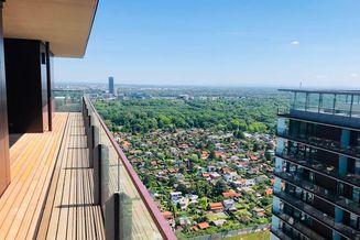 Das Leben kann so schön sein! Penthouse im 32. Stock mit faszinierendem Blick! 45m2 Freifläche!