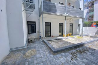 ++NEU++ Hochwertige 3-Zimmer ALTBAU-Maisonette mit Terrasse, Garten u. Balkon! Hofruhelage über zwei Geschosse!