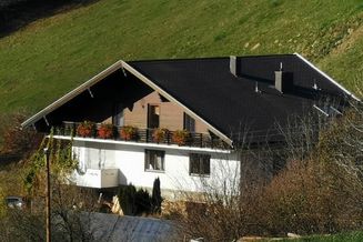 Nähe Weiz: Großzügiges Landhaus in Aussichts- und Ruhelage
