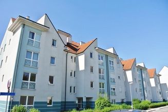 Hochwertige große Dachgeschoss-Mietwohnung mit Loggia in Zentrumsnähe in 2700 Wiener Neustadt